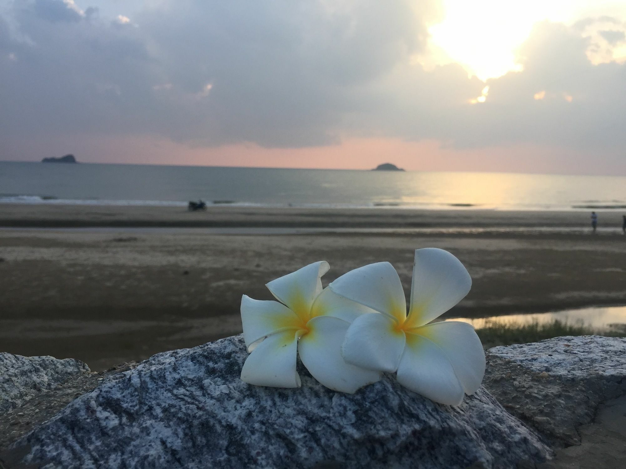 Luxury Beachfront Condo Hua Hin Ngoại thất bức ảnh